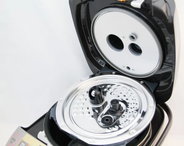 Nắp nồi cơm điện cao tần Zojirushi NP-HJH18 có bi áp suất