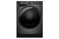 Máy sấy bơm nhiệt Electrolux 8 kg EDH803J5SC