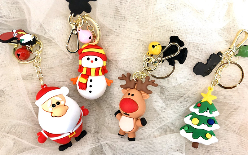 Những món quà Giáng Sinh ý nghĩa tặng người yêu | Noel 15 Móc khóa