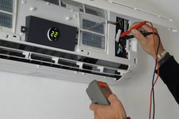 4. Board mạch máy lạnh bị lỗi