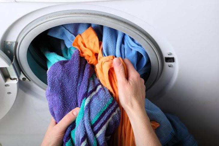 Quần áo bị quấn vào nhau Quần áo bị quấn vào nhau