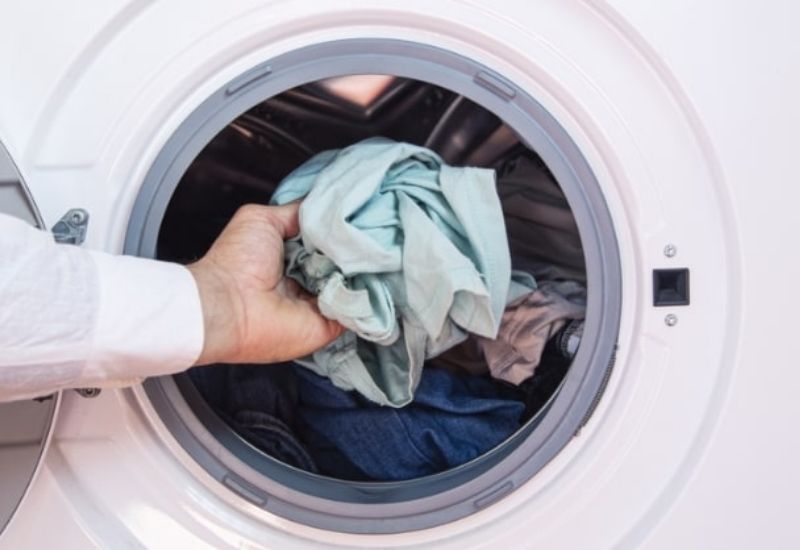 Máy sấy quần áo bị hỏng, quần áo không khô