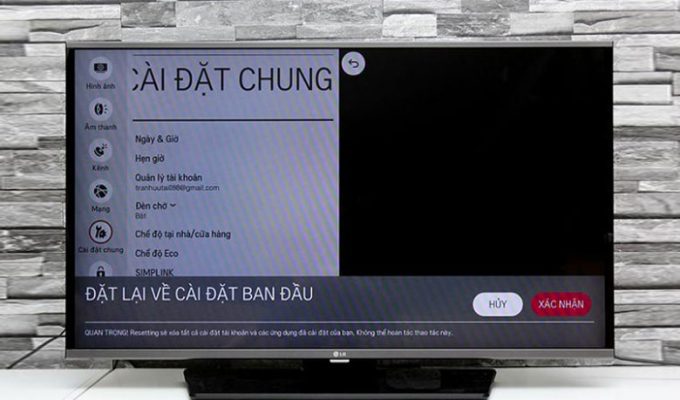Khôi phục cài đặt gốc cho TV LG
