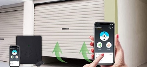 đóng mở cửa cuốn bằng điện thoại