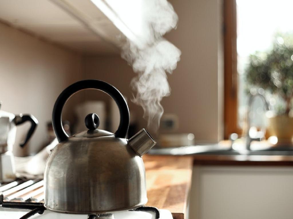 1. Những vật dụng nào trong nhà bếp dễ gây tai nạn